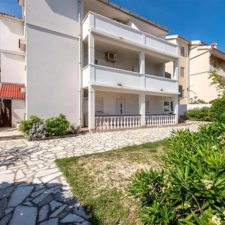 Awesome In Pag With Kitchen Pag Town