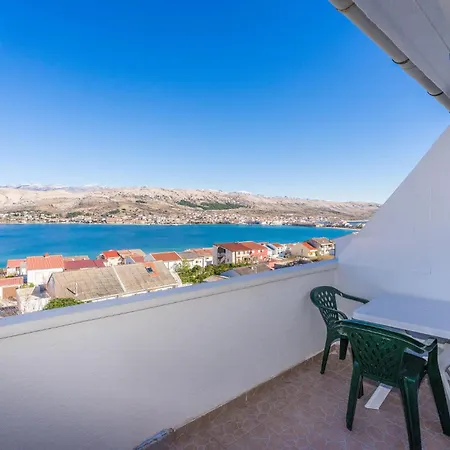 Apartamento Pet Friendly In Pag With Wifi Pag Town